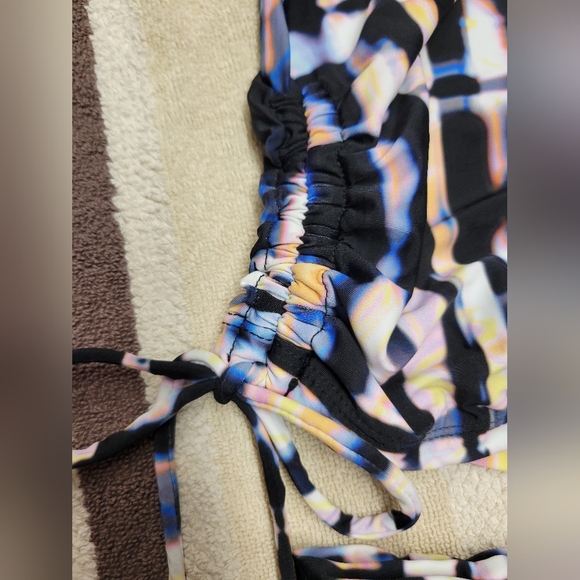 LUCKY BRAND Sweetheart Bandeau Tankini Set - Picture 8 of 10